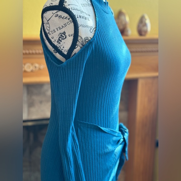 Lush dark teal bodycon shoulder exposed wrap dress in small - Picture 6 of 7